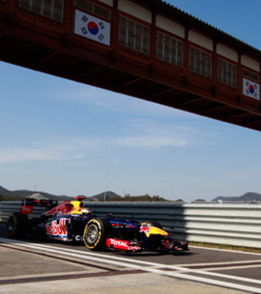 Foto: Red Bull vuelve a mostrar su músculo en los libres de Corea con Alonso muy cerca
