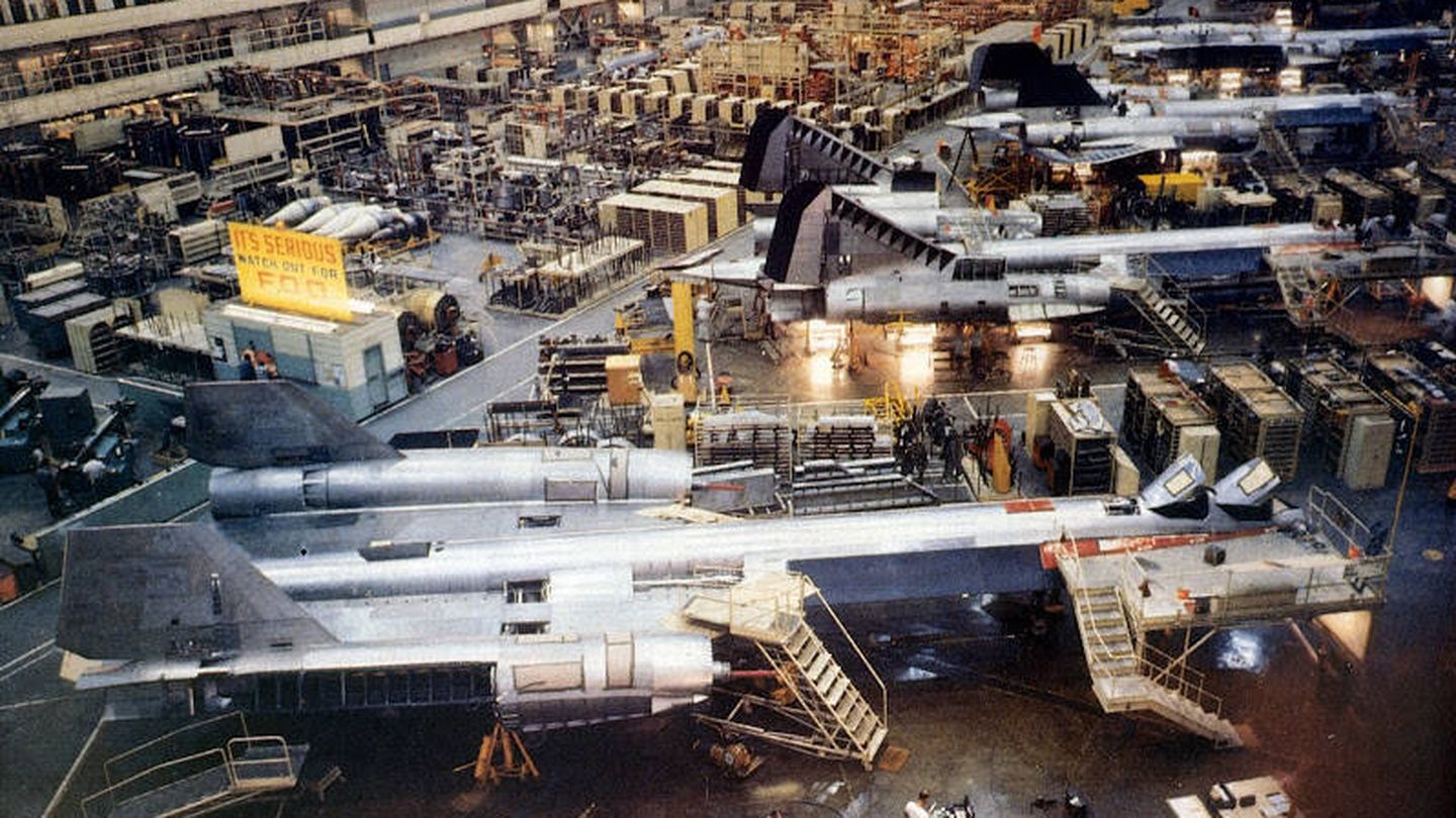 Fabricación de los A-12 Oxcart. (Lockheed)