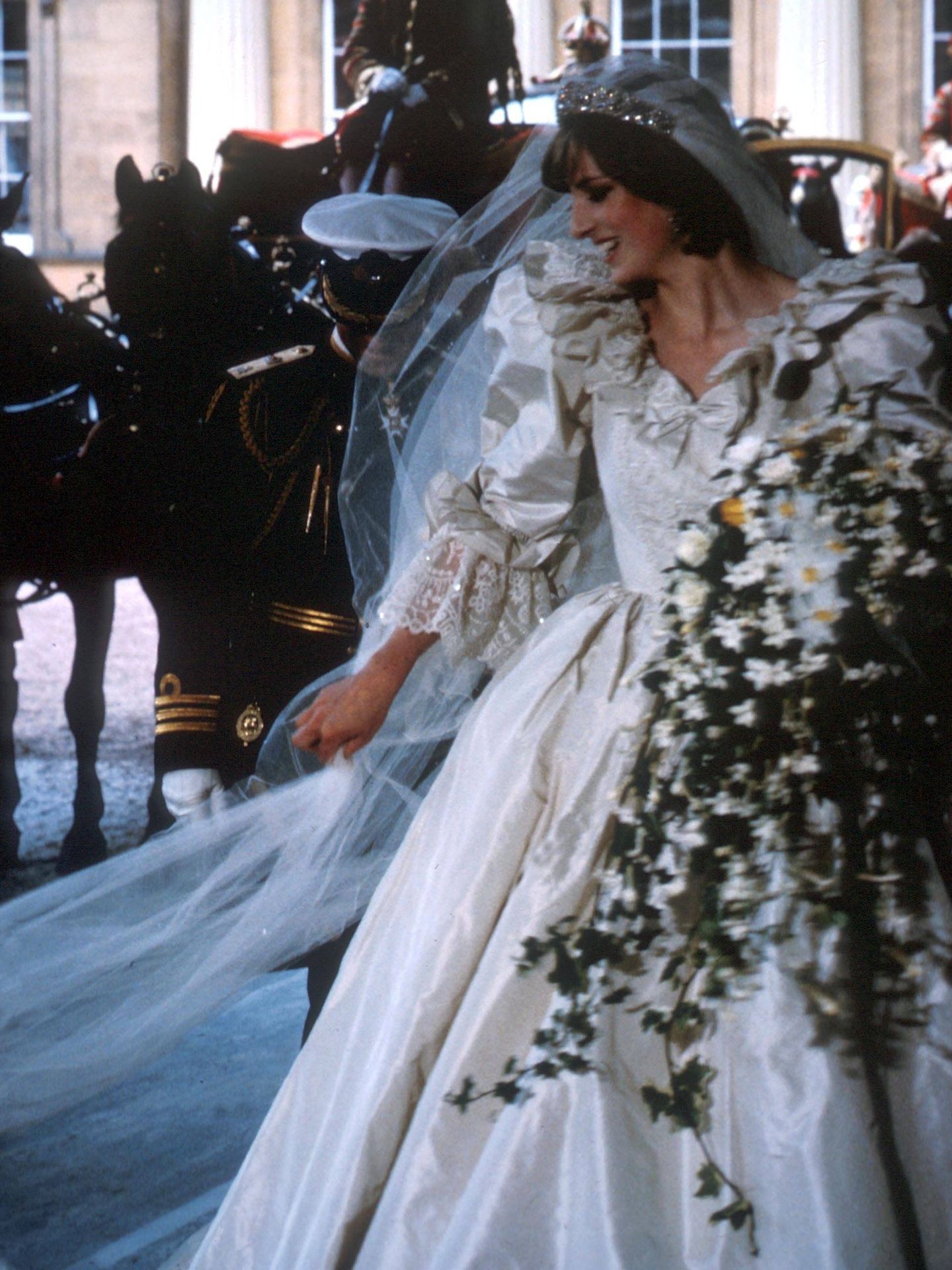  Diana, el día de su boda. (Cordon Press)