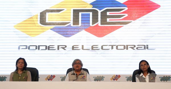 Foto: Maduro sale reelegido en las elecciones de Venezuela | EFE