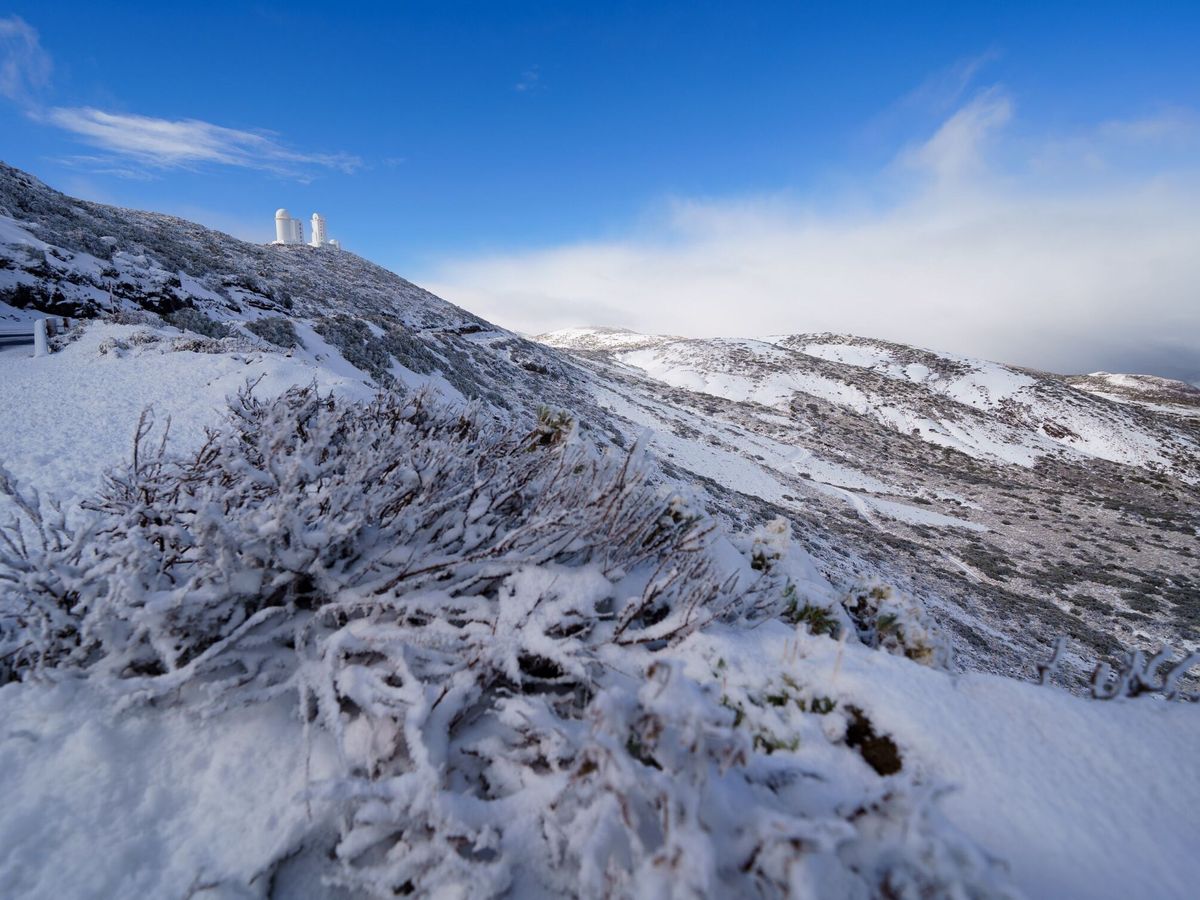 Foto: La AEMET alerta de una masa de aire polar que traerá nieve a estas zonas de España (EFE/Ramón de la Rocha)