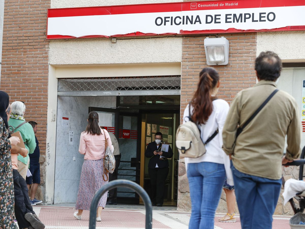 Foto: Oficina de empleo en Madrid. (EFE/Luis Millán)