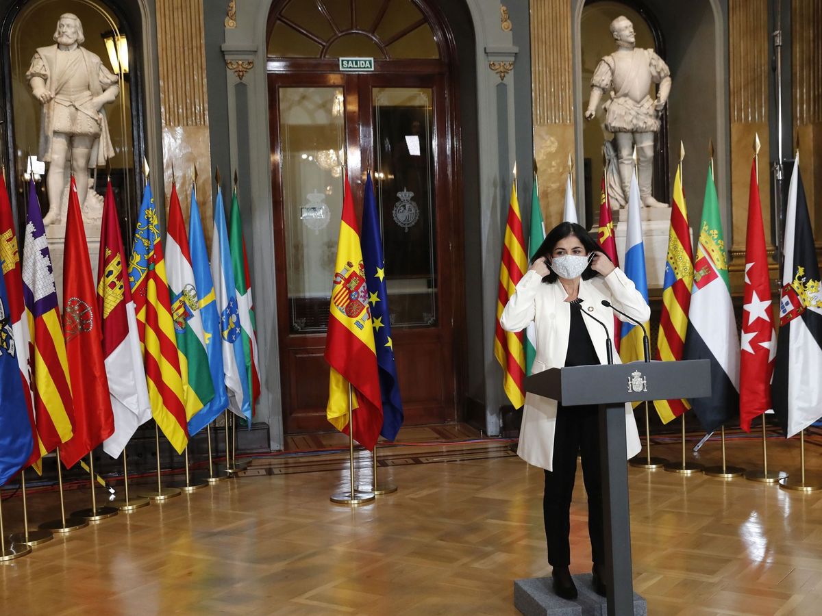 Foto: La ministra de Política Territorial y Función Pública, Carolina Darias, durante la rueda de prensa posterior a la Conferencia de presidentes autonómicos celebrada este lunes. (EFE)