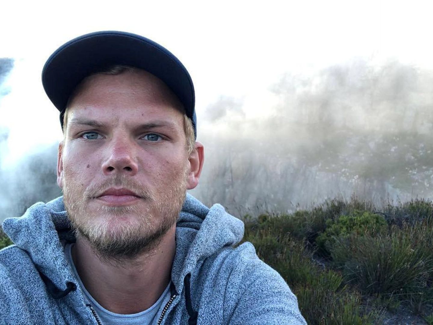 Tim Bergling, en la Table Mountain de Sudáfrica. (Instagram vía Reuters)