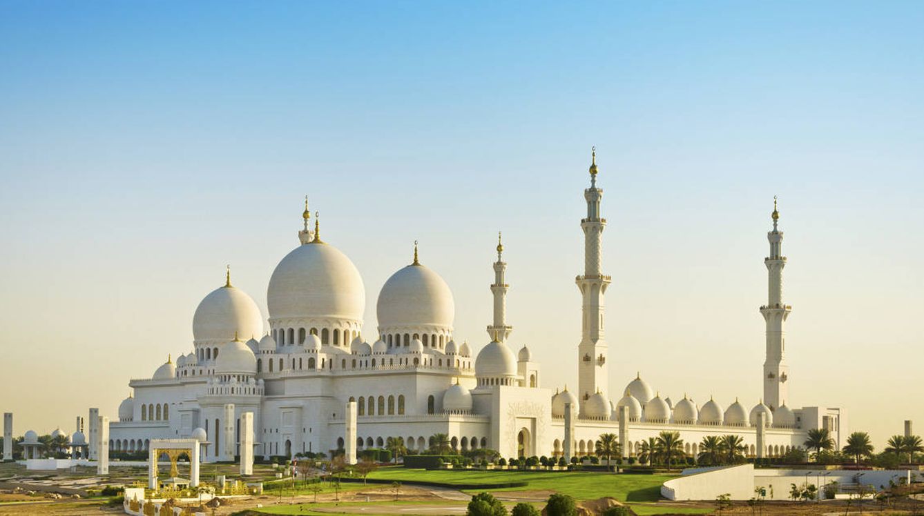 La Gran Mezquita de Abu Dhabi (iStock)