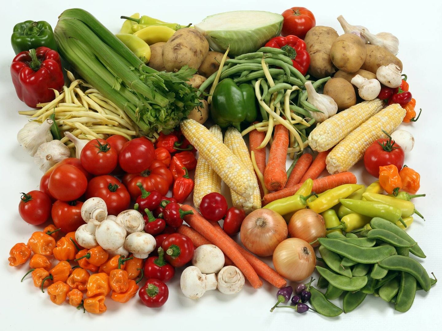 Es aconsejable incluir en nuestros platos verduras, que son beneficiosas para la salud (Unsplash)