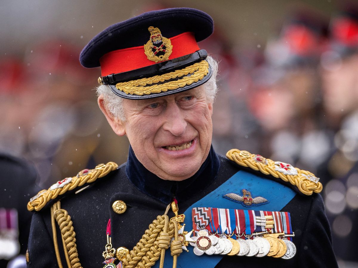 Foto: Carlos III, en el desfile de la Academia Militar de Sandhurst en 2014. (Reuters)