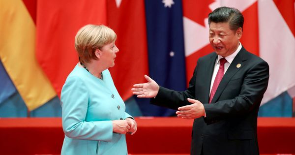 Foto: Angela Merkel y Xi Jinping en una foto de grupo durante la cumbre del G20 en Hangzhou, 2016. (REUTERS) 