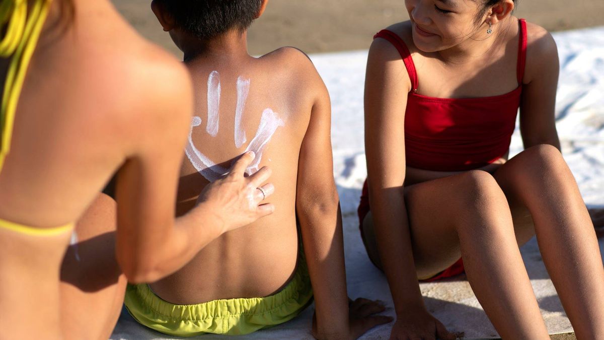 Las 10 mejores cremas solares para niños en 2024: protección y cuidado