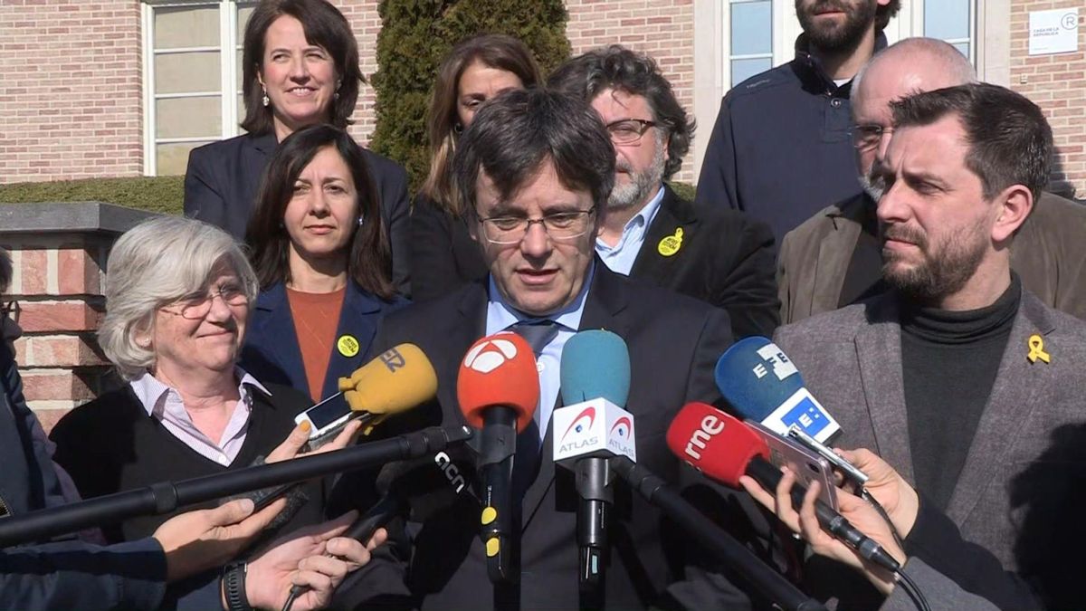 El coste del 'registro ciudadano' del Consell se come las donaciones de 10€ a Puigdemont