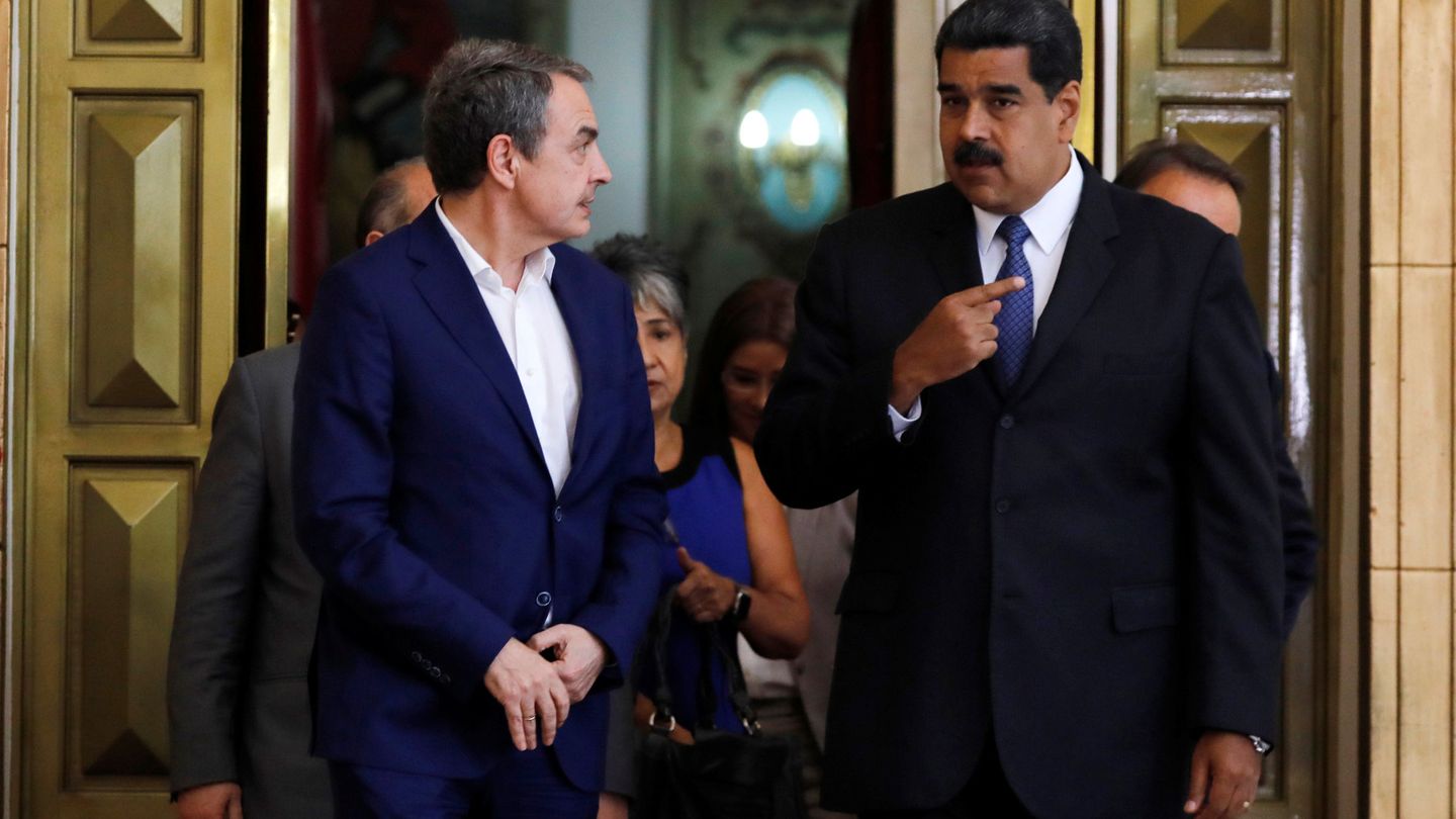 El expresidente Zapatero y el presidente de Venezuela, Nicolás Maduro. (Reuters)