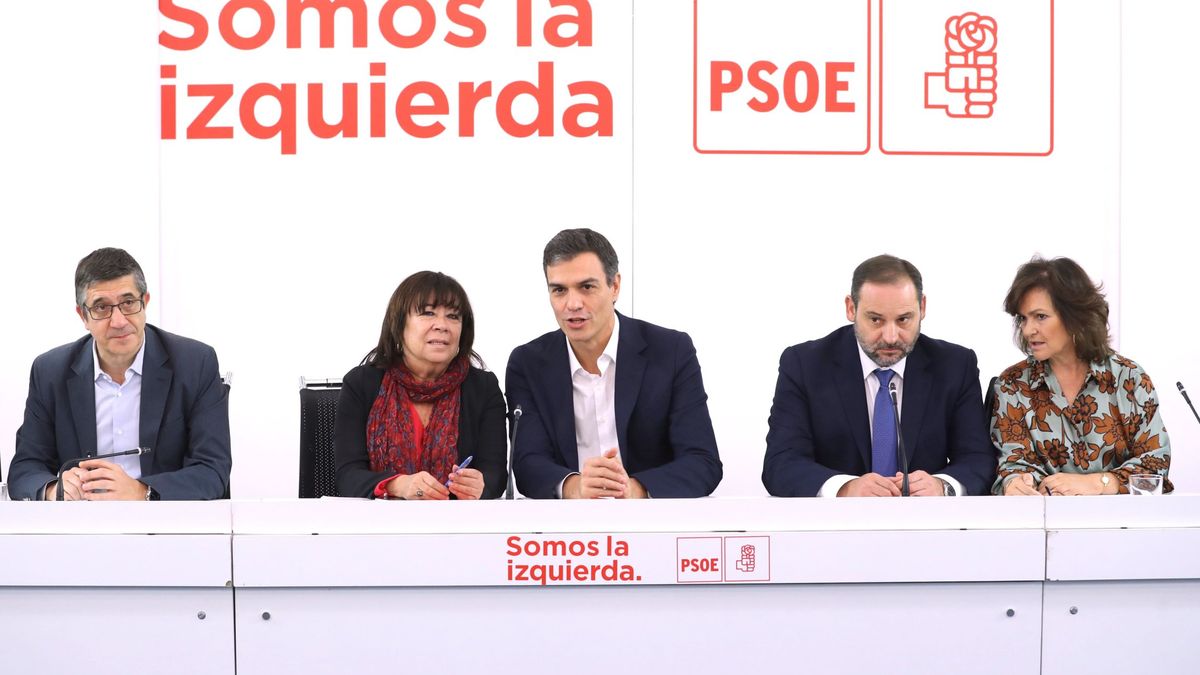 Sánchez apoya activar el 155 y pacta con Rajoy abrir la reforma constitucional en 6 meses
