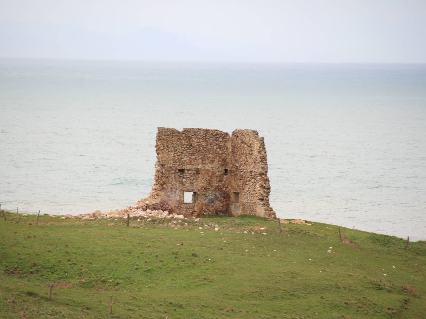 El paredón de la Torre de San Telmo tras el derrumbe. Foto: Hispania Nostra