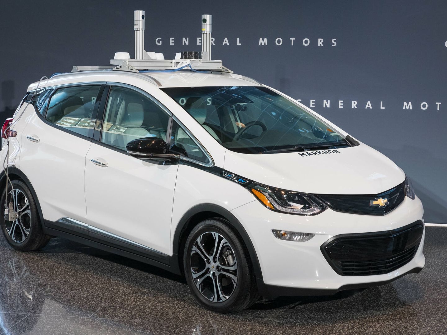 GM creó hace años un departamento específico para coches de conducción autónoma como el Bolt EV.