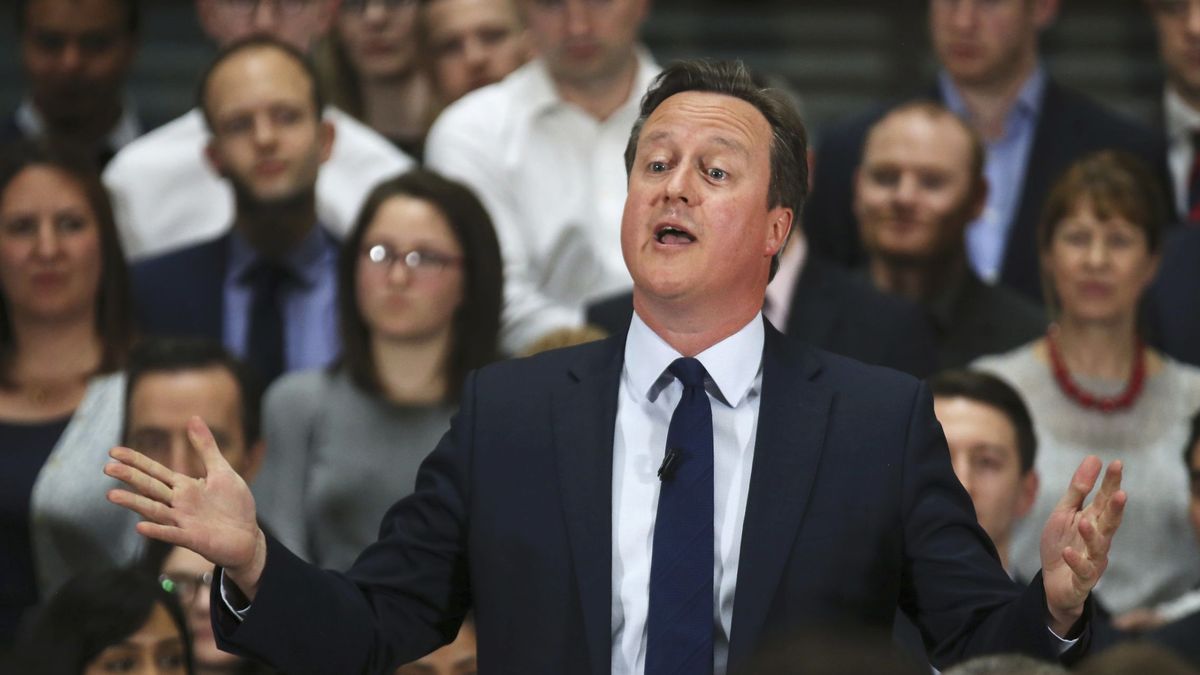 El padre de David Cameron buscó asesoramiento legal sobre paraísos fiscales