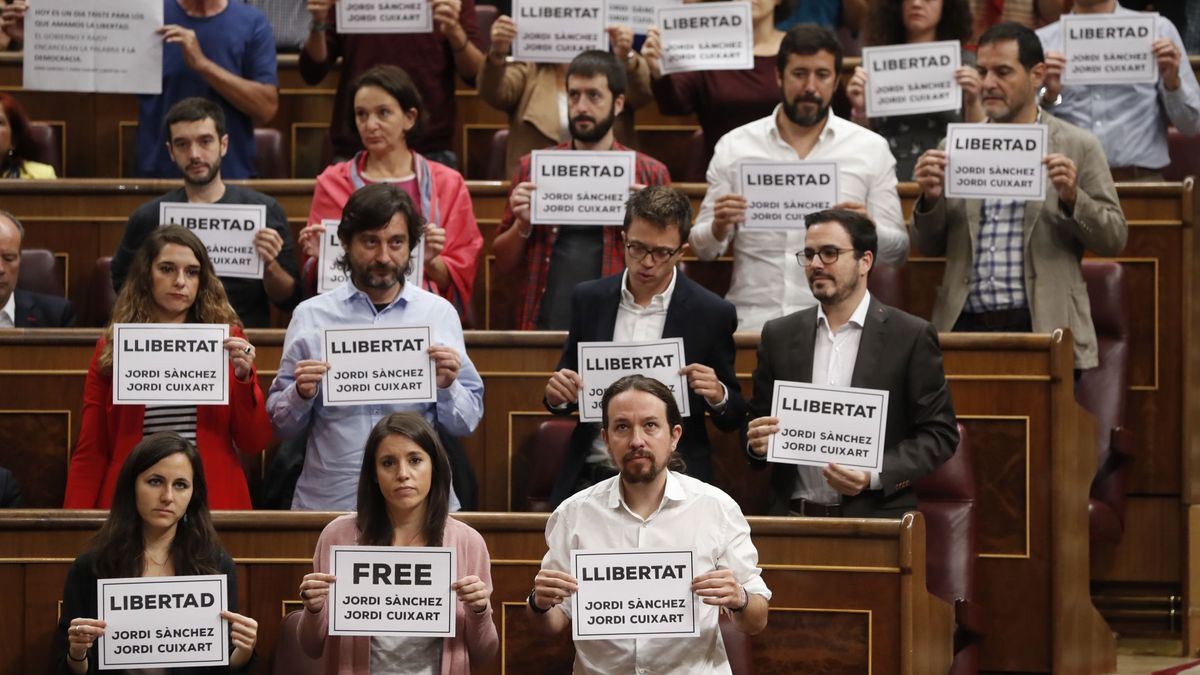 Pastor, sobre los carteles en apoyo a los 'Jordis' en el Congreso: "No es un espectáculo"