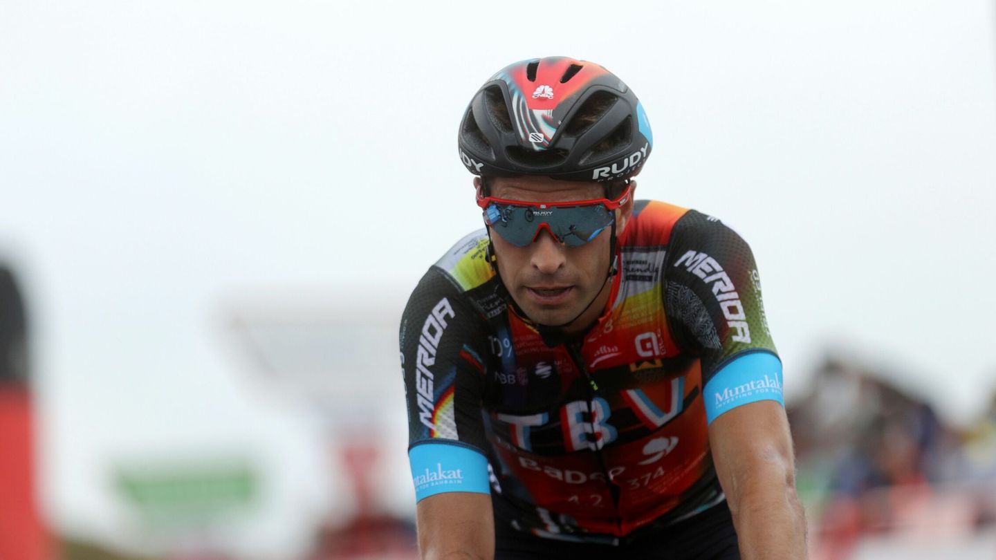 Mikel Landa, en una etapa de La Vuelta a España. (EFE/Rodrigo Jiménez)