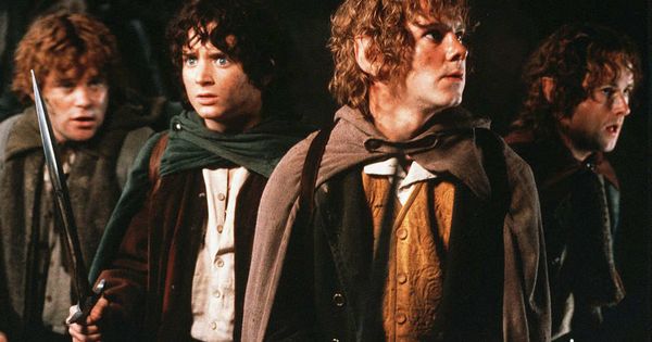 Foto: Una imagen de los hobbits de 'El señor de los anillos' de Peter Jackson. (Aurum)