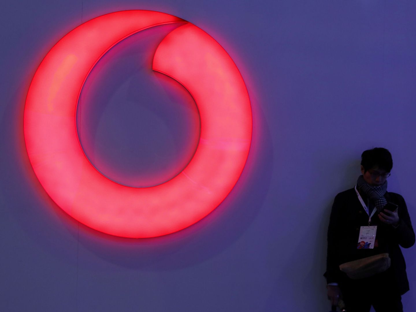Vodafone sube sus tarifas a partir del 22 de enero. (Reuters/Sergio Pérez)