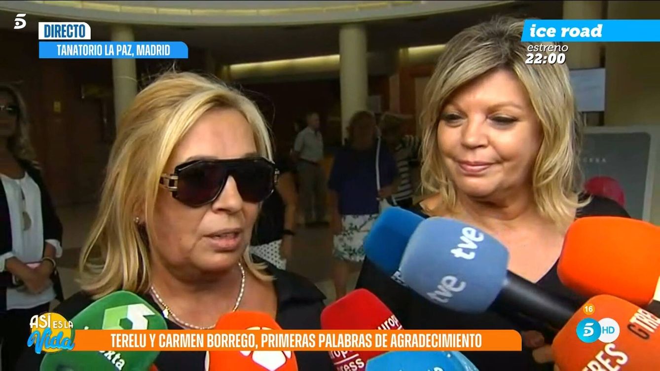 Terelu y Carmen Borrego se rompen frente a las cámaras al despedir a María Teresa Campos