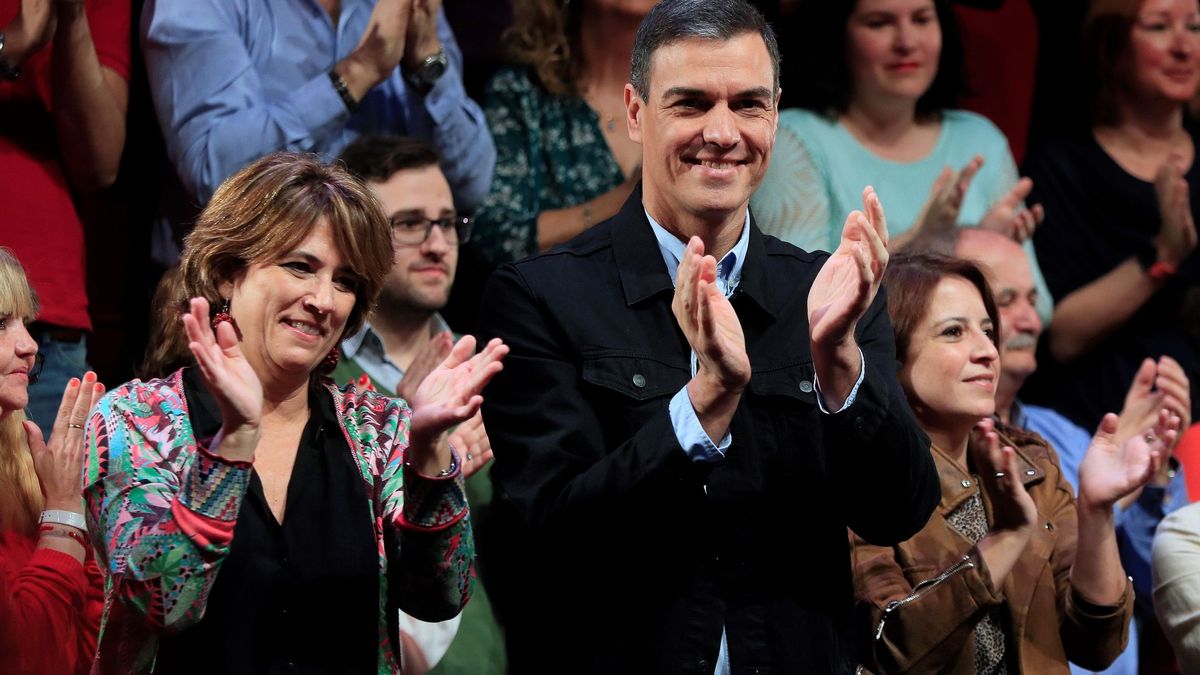 Sánchez defiende la "independencia" de Delgado y carga contra el PP por "bloquear"