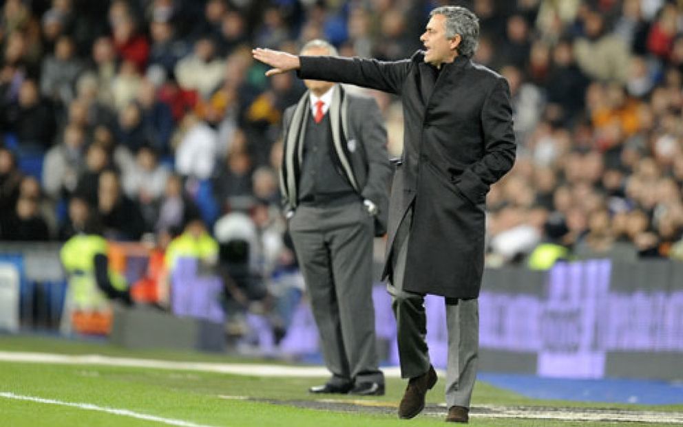 Foto: Mourinho ataca al club y señala a Valdano