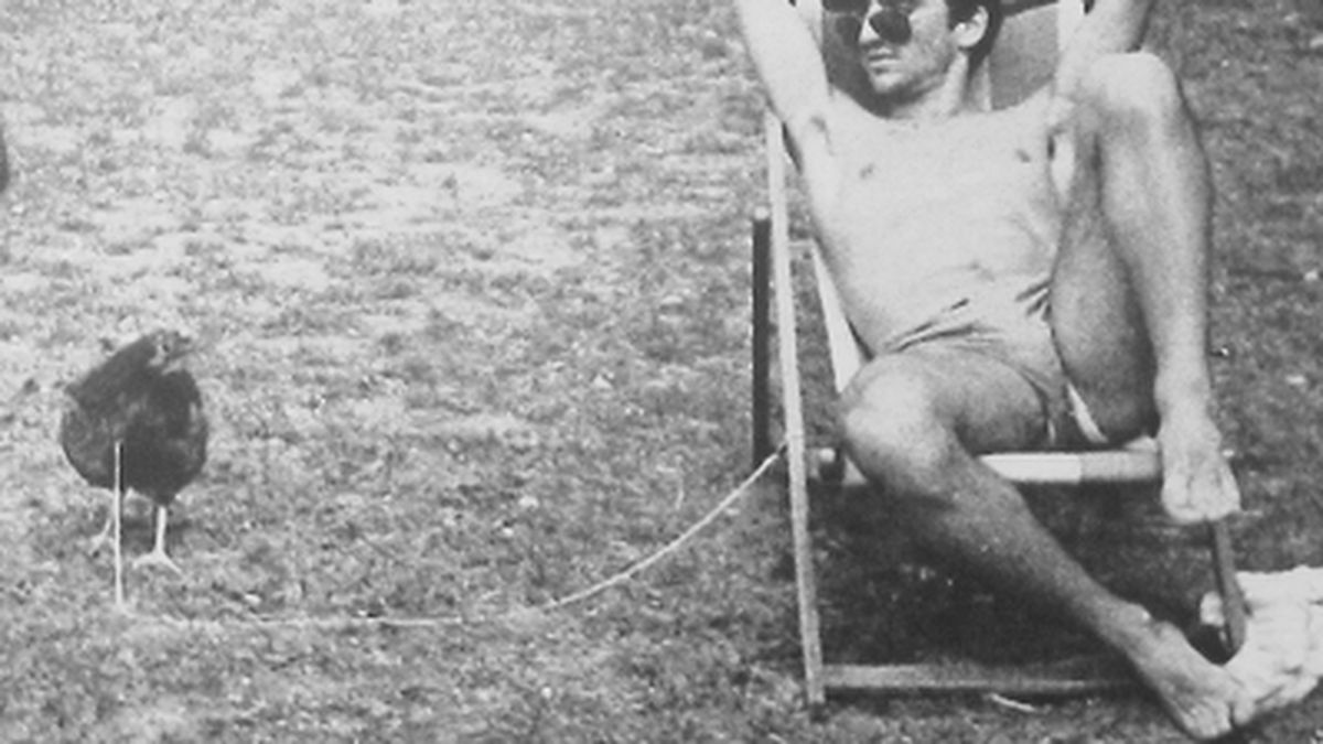 Gigi Meroni, el Beatle que era feliz paseando a su gallina y murió atropellado con 24 años