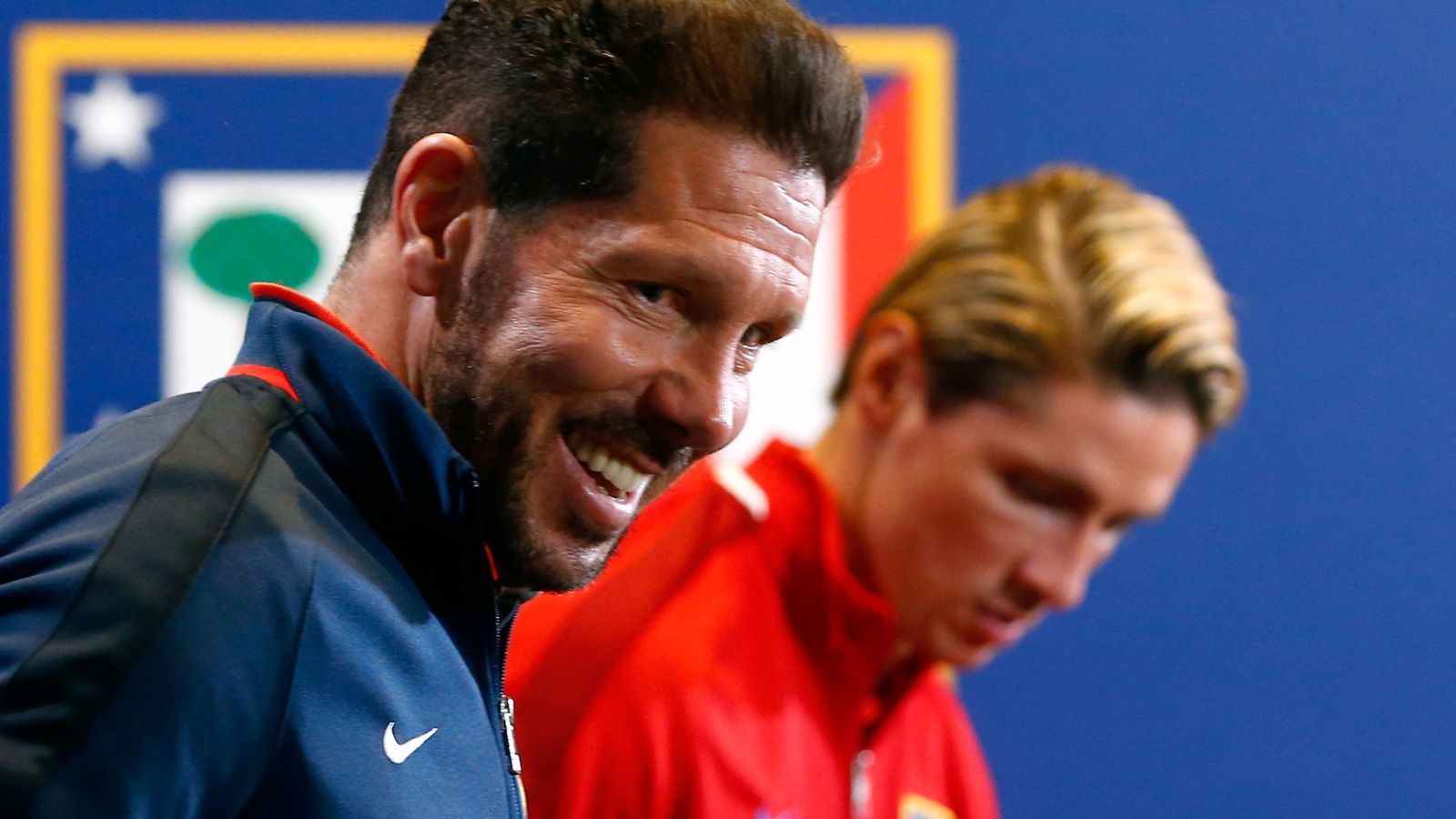 Foto: Simeone y Torres, antes de la rueda de prensa previa al Atlético-Bayern de Champions. (Reuters)