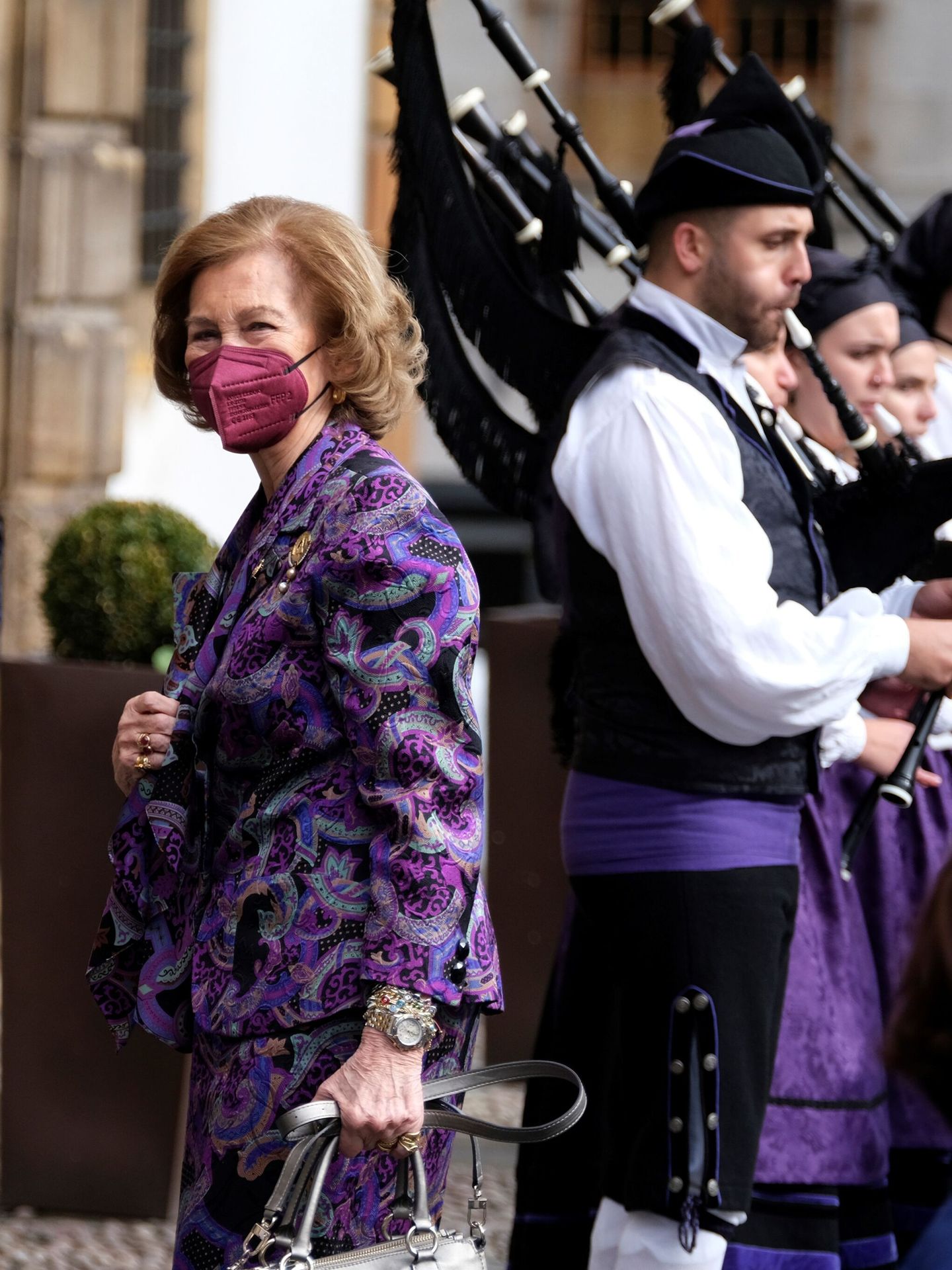 La reina Sofía, a su llegada al hotel Reconquista. (EFE)