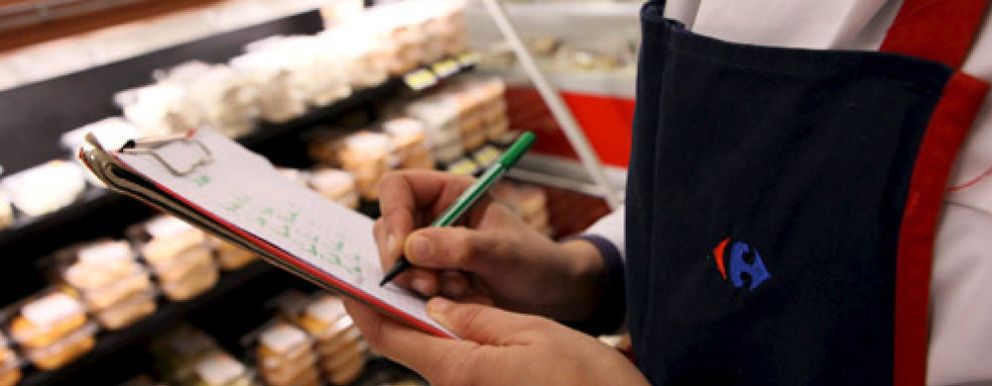 Foto: Carrefour congela el sueldo a más de 6.000 trabajadores de supermercados