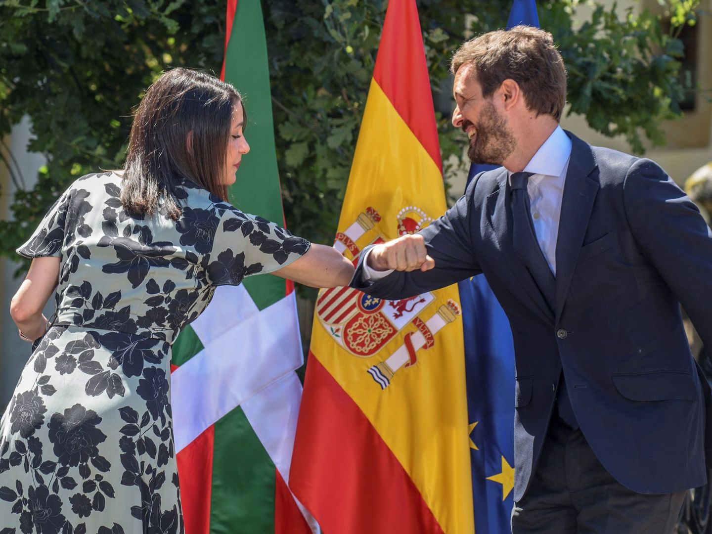 El presidente del PP, Pablo Casado, y la presidenta de Ciudadanos, Inés Arrimadas. (EFE)