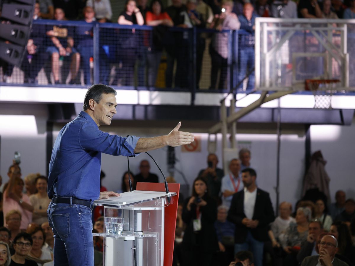 Foto: Sánchez en un mitin de la campaña catalana. (Europa Press/Kike Rincón)