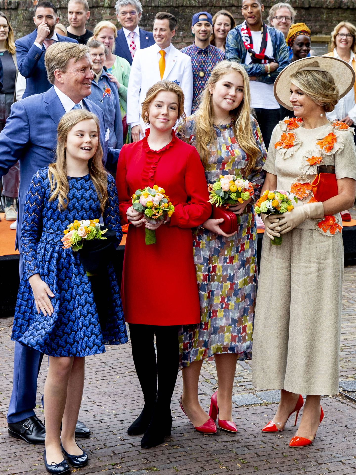 Guillermo y Máxima de Holanda junto a sus hijas en el Día del Rey. (Getty)