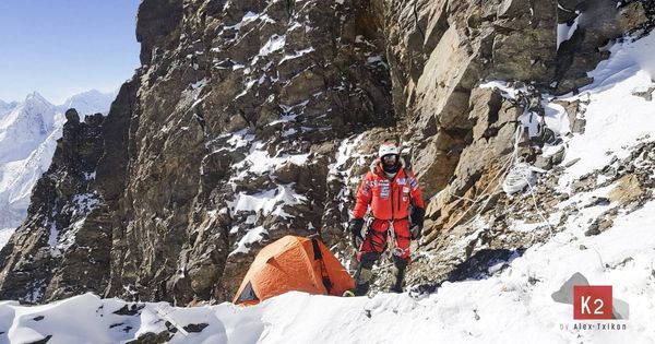 Foto: Alex Txikon durante la expedición invernal al K2. (Foto: Alex Txikon)