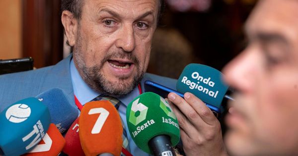 Foto: El negociador de Vox en Murcia, Luis Gestoso. (EFE)