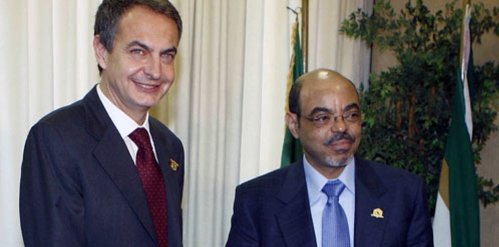 Foto: Zapatero recibe a un dictador africano acusado de violar derechos humanos