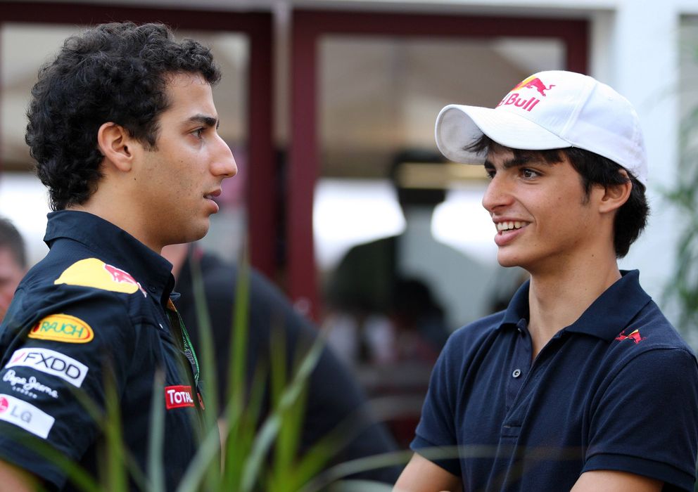 Foto: Daniel Ricciardo y Carlos Sainz en una foto de archivo (Imago).