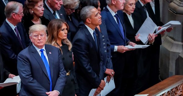 Foto: Donald Trump y Barack Obama en el funeral del expresidente George H. W. Bush. (EFE)
