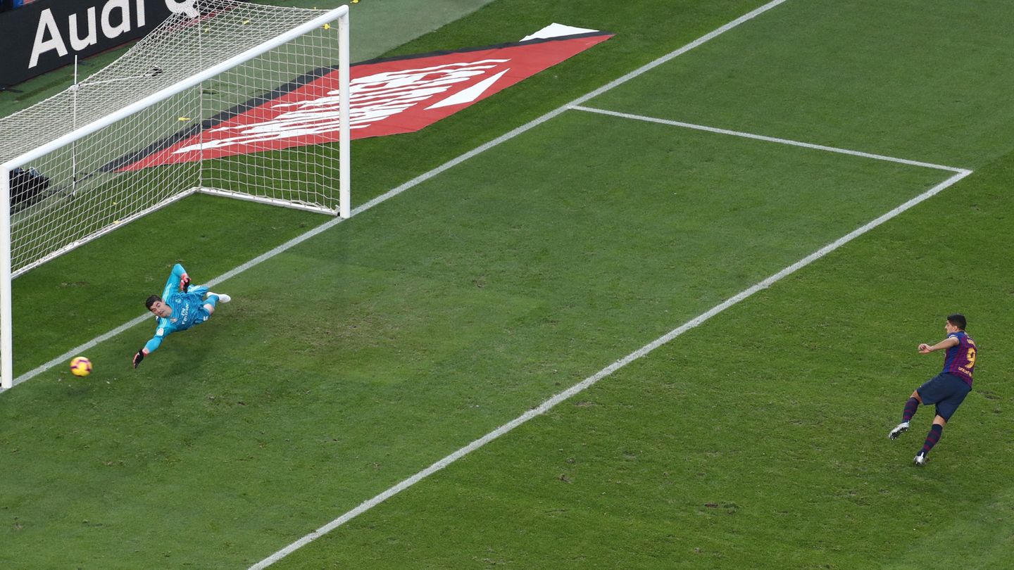 El penalti de Luis Suárez. (Reuters)