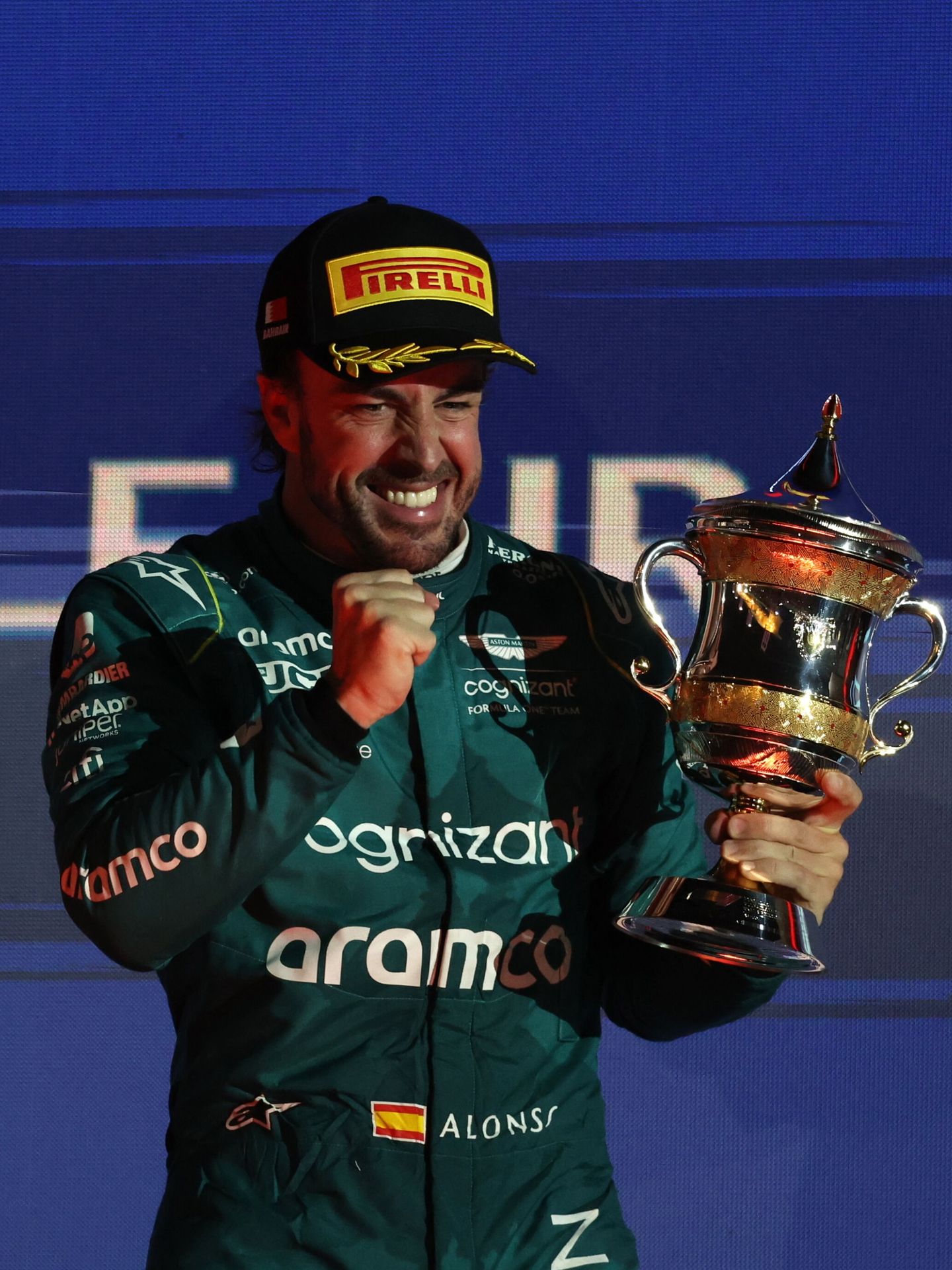 Fernando Alonso, en su podio número 99. (EFE/EPA/Ali Haider) 