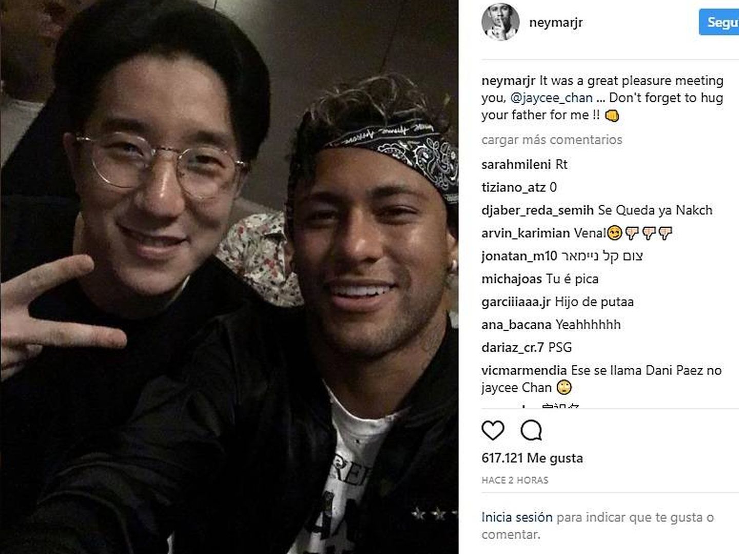Neymar posa con Jaycee, el hijo de Jackie Chan. (Instagram)