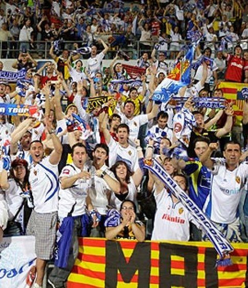 Foto: Los precios del Real Zaragoza impiden que La Romareda sea el jugador número doce