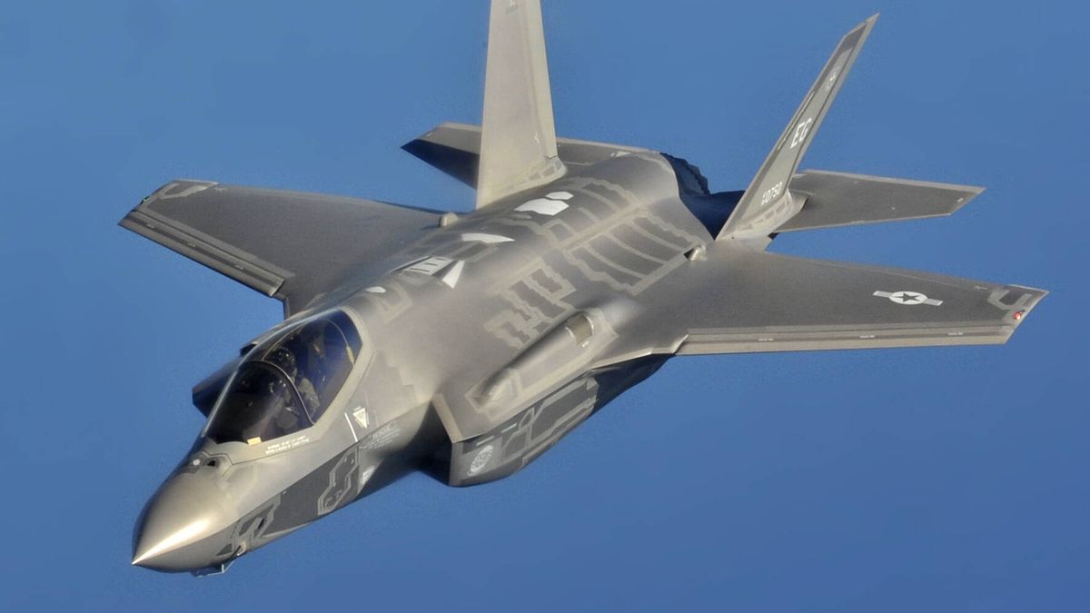 Suiza 'volará' con el F-35: un revés al avión de combate europeo por el que apuesta España