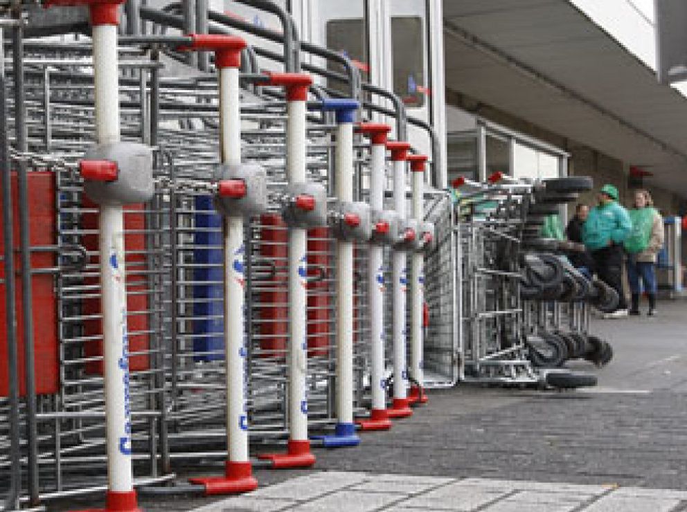 Foto: Carrefour dejará de repartir bolsas de plástico en sus supermercados de Madrid a partir de mañana