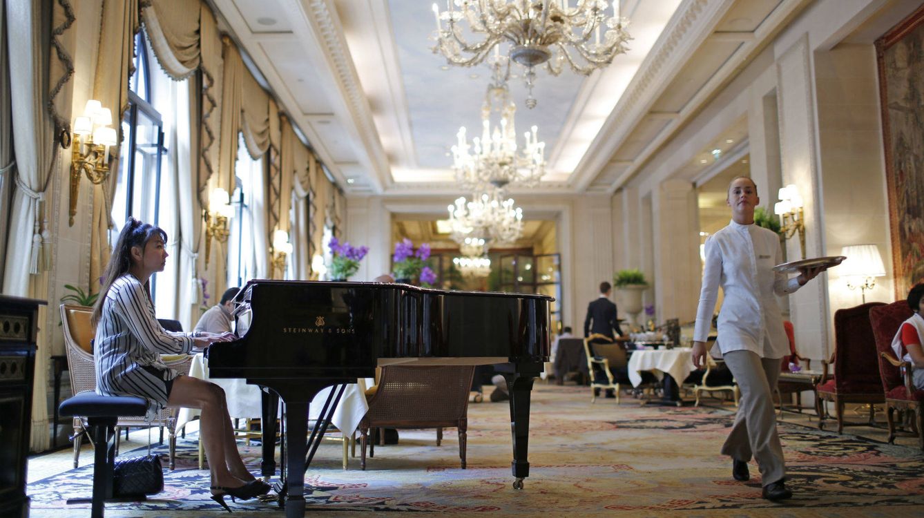 El hotel Four Seasons George V en París. (Reuters/Stephane Mahe)