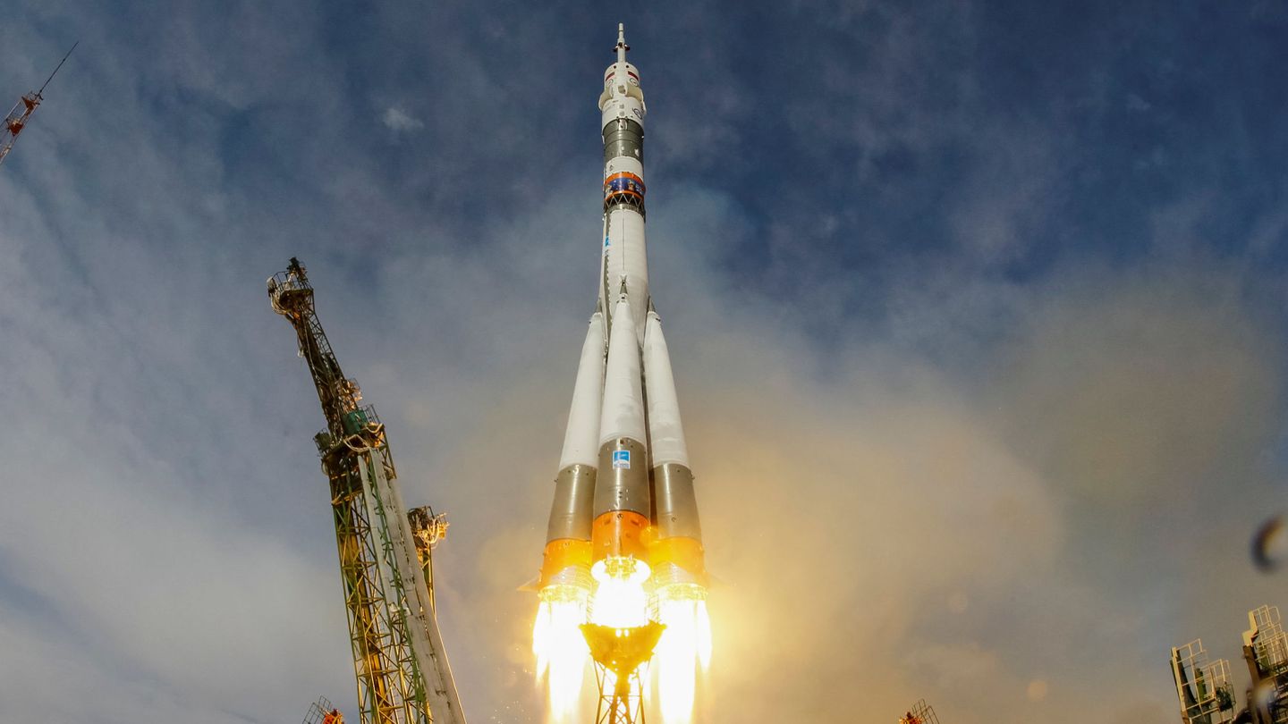 Lanzamiento Soyuz MS-09. (REUTERS)
