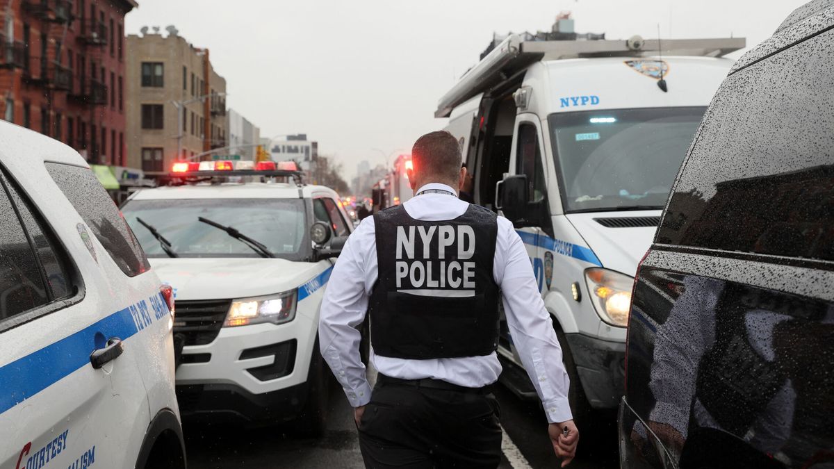 Un tiroteo en el metro de Nueva York deja al menos 16 heridos: buscan al autor