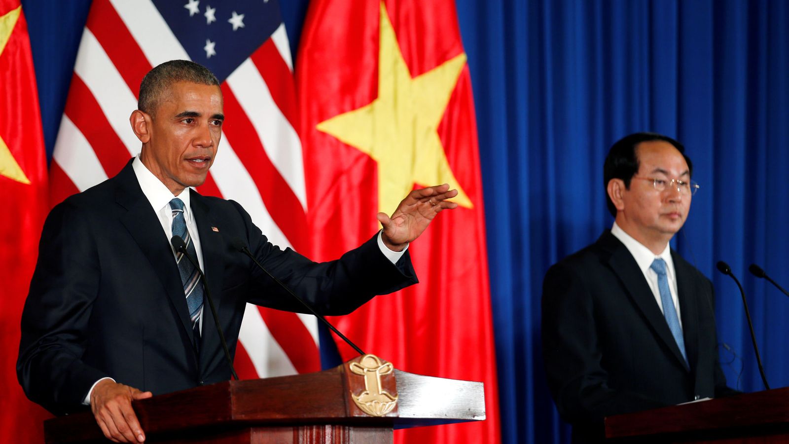 Foto: El presidente de EEUU, Barack Obama, junto al de Vietnam, Tran Dai Quang. (Reuters) 