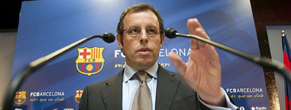 Foto: El presidente del Barcelona amenaza con "romper las relaciones" con el club blanco