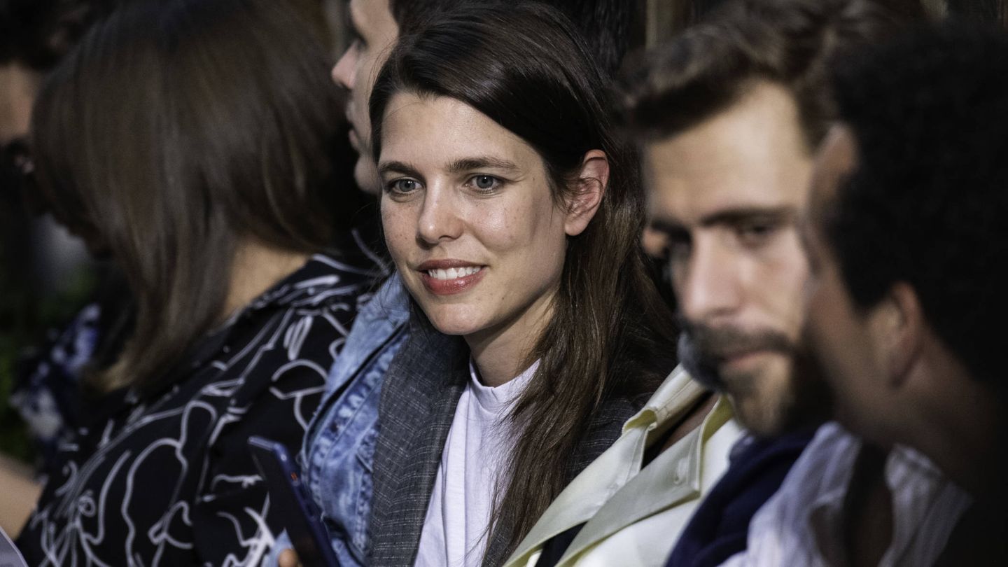 Carlota Casiraghi, en la Semana de la Moda de París en junio de 2019. (Getty)